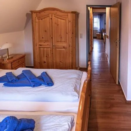 Newerenczuk Comfortable *