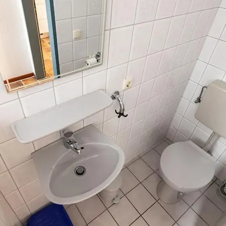 Newerenczuk Comfortable * Varel